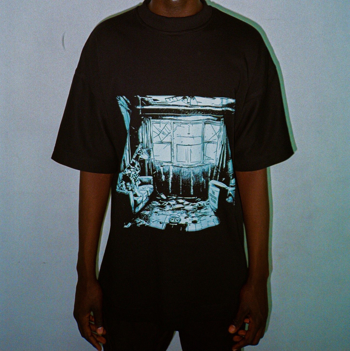 CUSTOM HAND STITCHED TEE